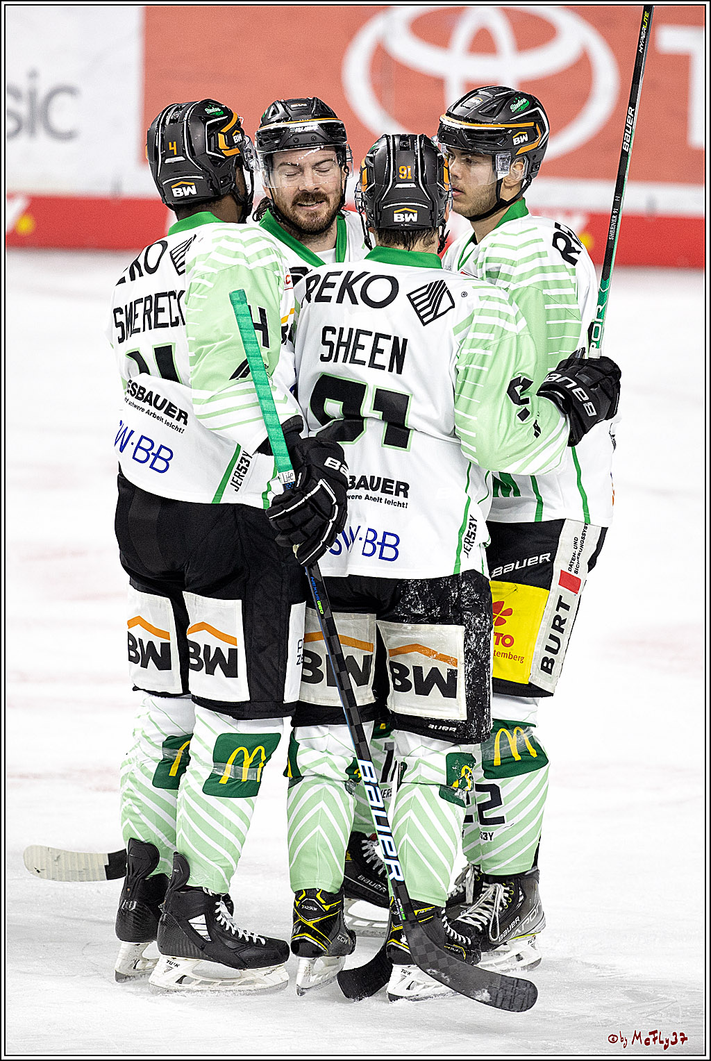 PENNY DEL;  Koelner Haie - Bietigheim Steelers; Koeln, 19.11.2021